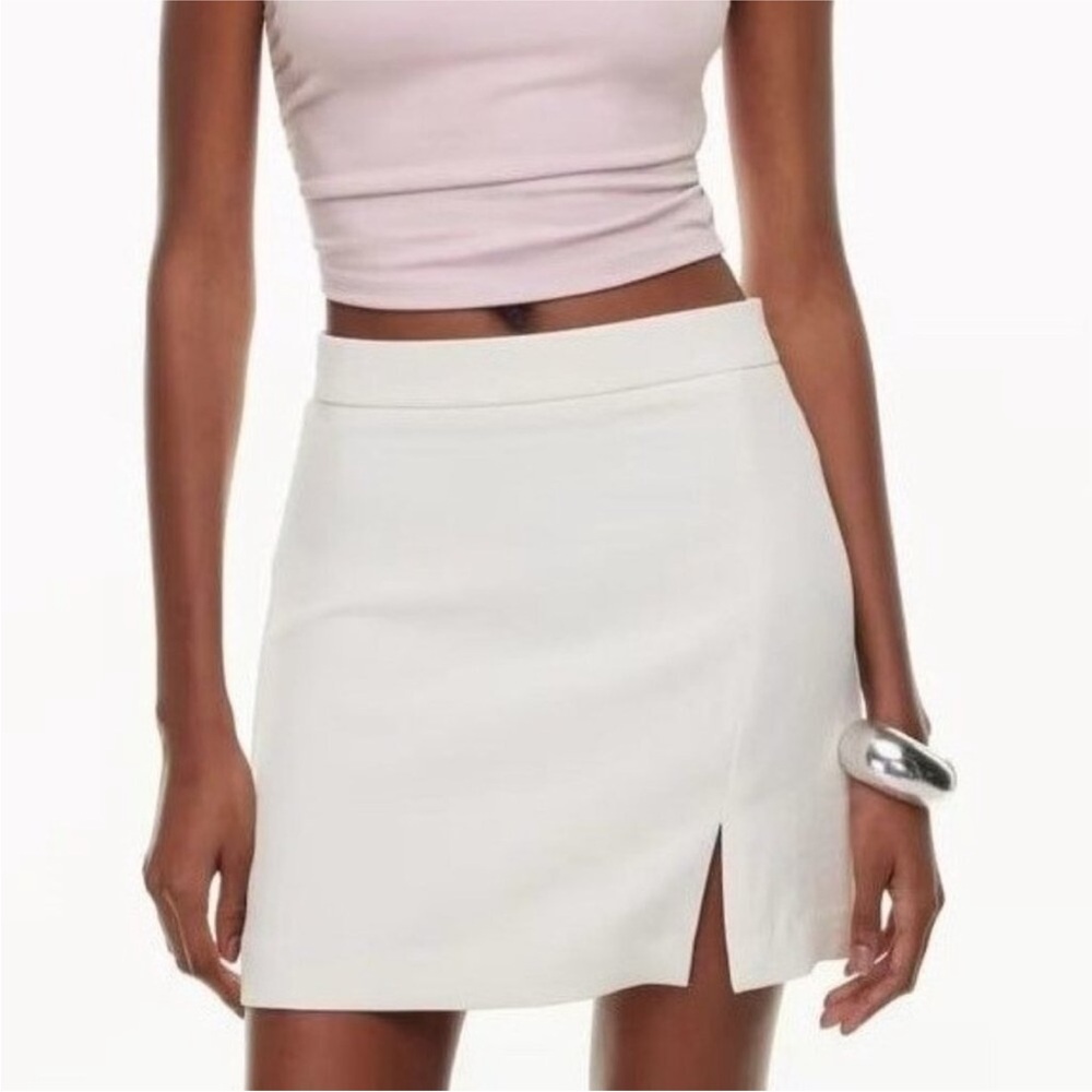 Aritzia Wilfred Patio Linen Mini Skirt